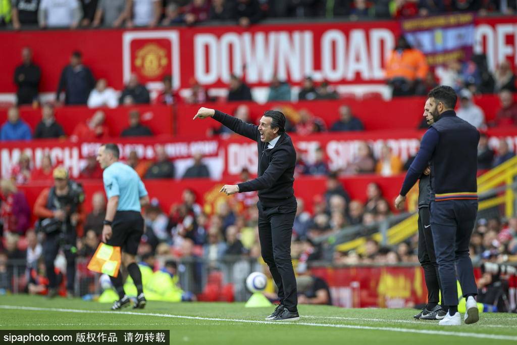 阿斯顿维拉转会曝惊天内幕？！官网“瘫痪”背后，亿万级签约或已敲定？