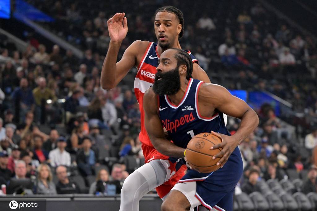 哈登22+8伦纳德33分 快船主场击败奇才获4连胜